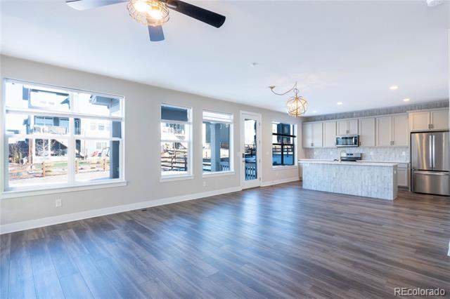 Building Photo - 199 Simmental Lp