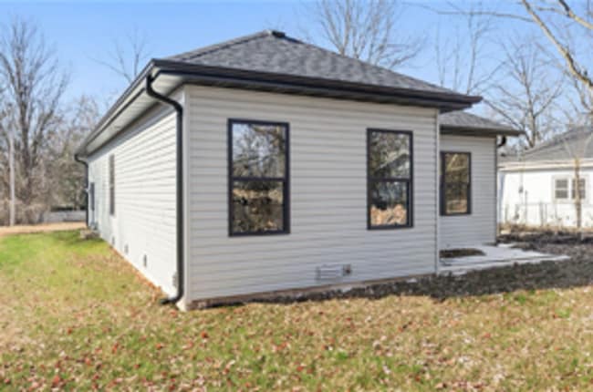 Building Photo - New Home! Photos Are Of Similar Property