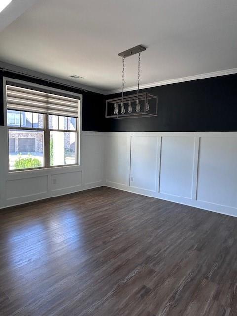 Building Photo - 1650 Albion Dr