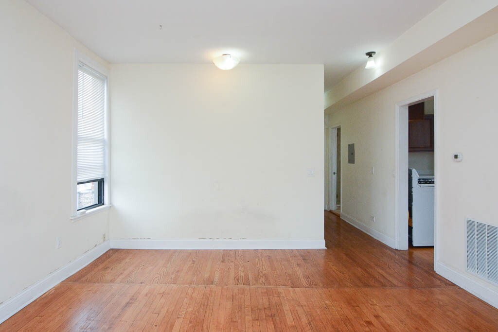 Building Photo - 2347 W 24th Pl