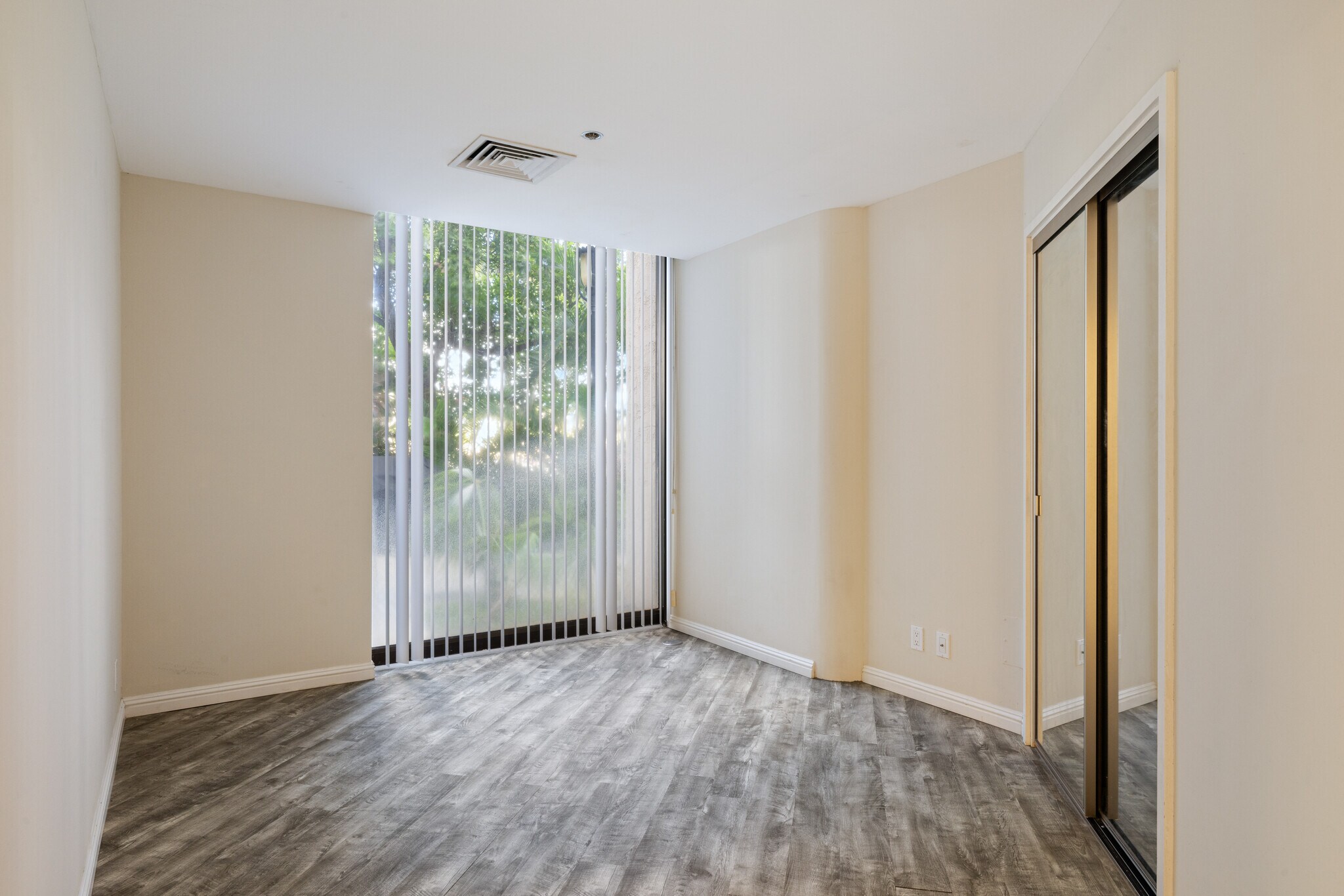 Building Photo - 300 Wai Nani Way