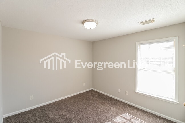 Building Photo - 12320 S Pointe Dr