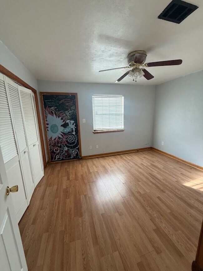 Building Photo - WELCOME HOME!!!