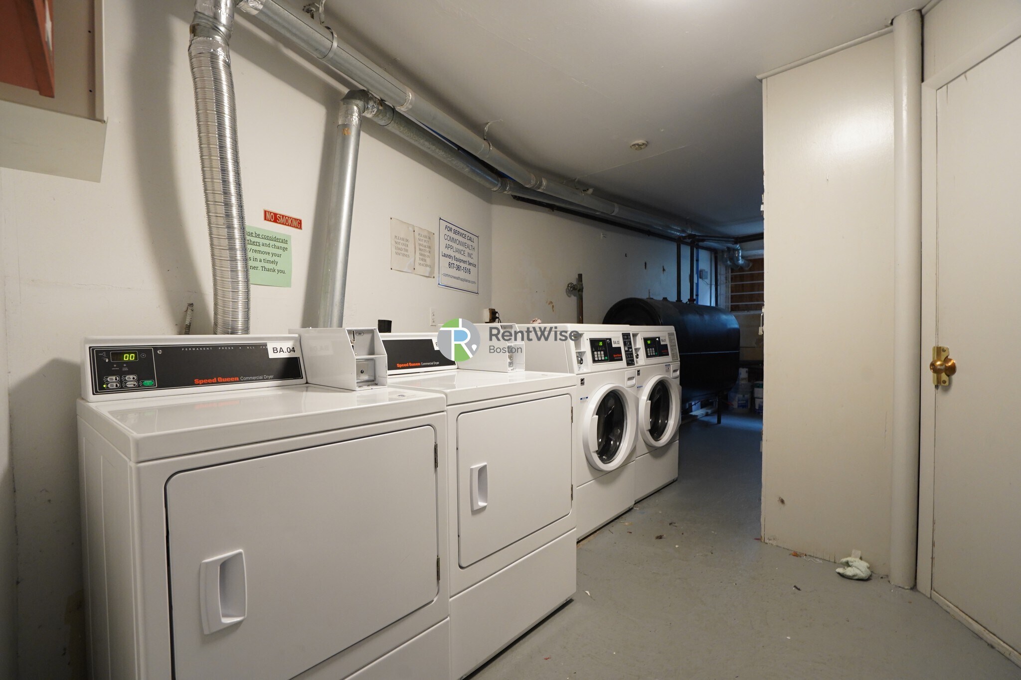 Building Photo - 11 Embassy Rd