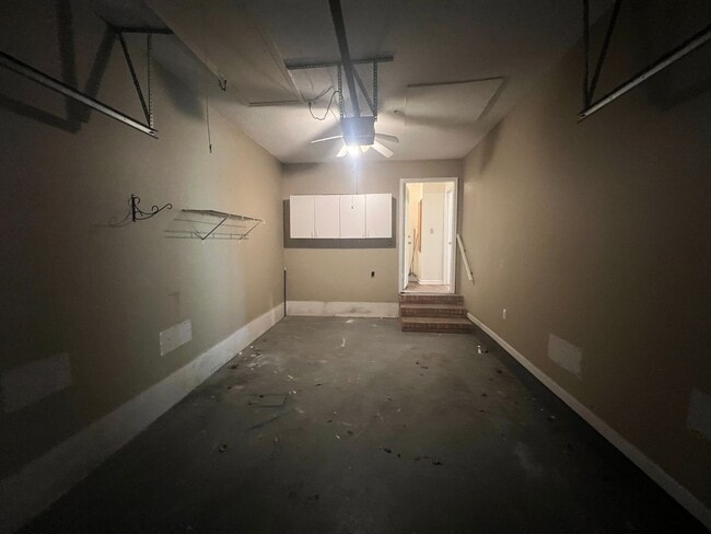 Building Photo - 1023 Yellowhammer Ln