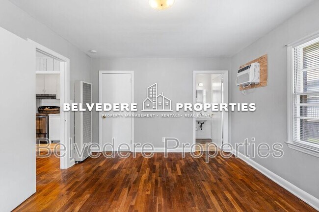 Building Photo - 217 McIver St