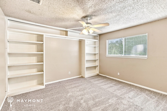 Building Photo - 7218 Jadewood Dr