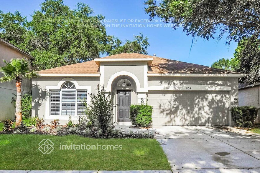 Primary Photo - 932 Grand Canyon Dr