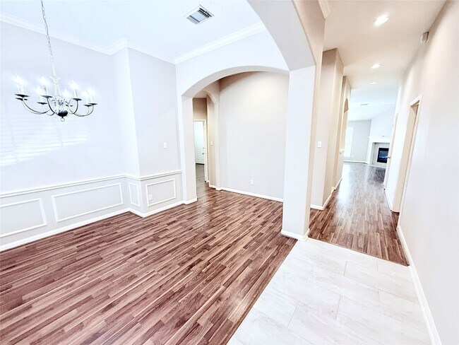 Building Photo - 4010 Tigris Ridge Dr