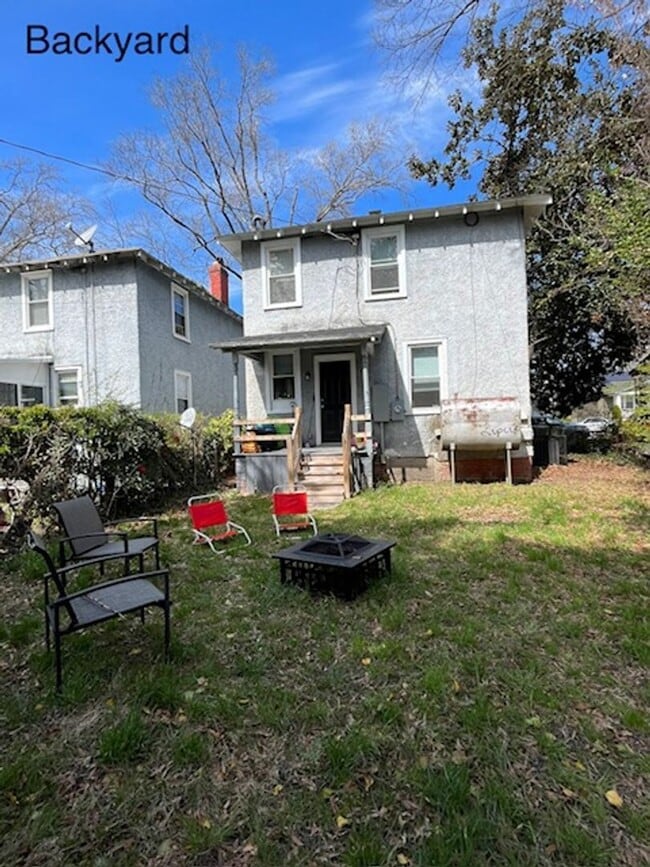 Building Photo - 613 Northside Ave