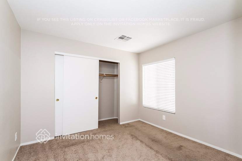 Building Photo - 3118 Fern Crest Ave