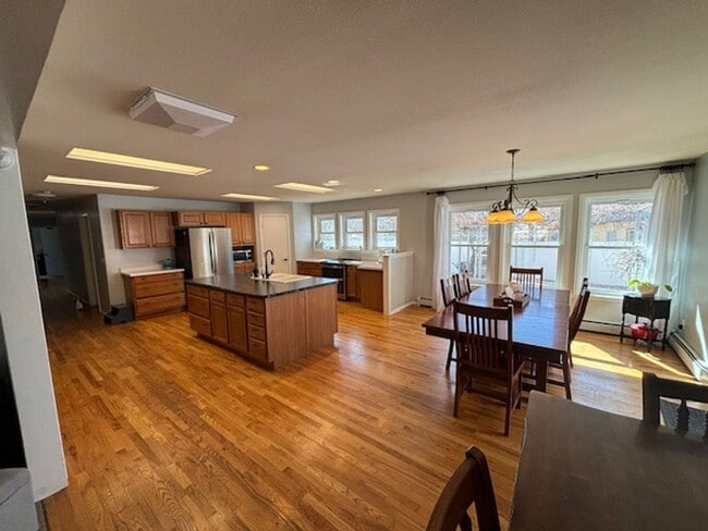 Building Photo - Don't miss this beauty in Fruita CO!