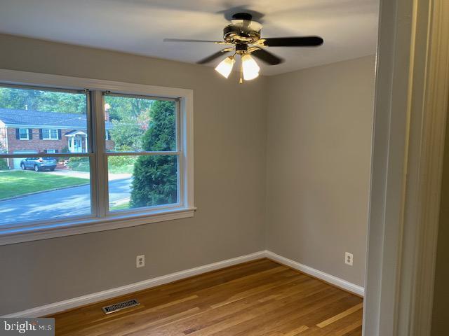 Building Photo - 2205 Colonial Woods Dr
