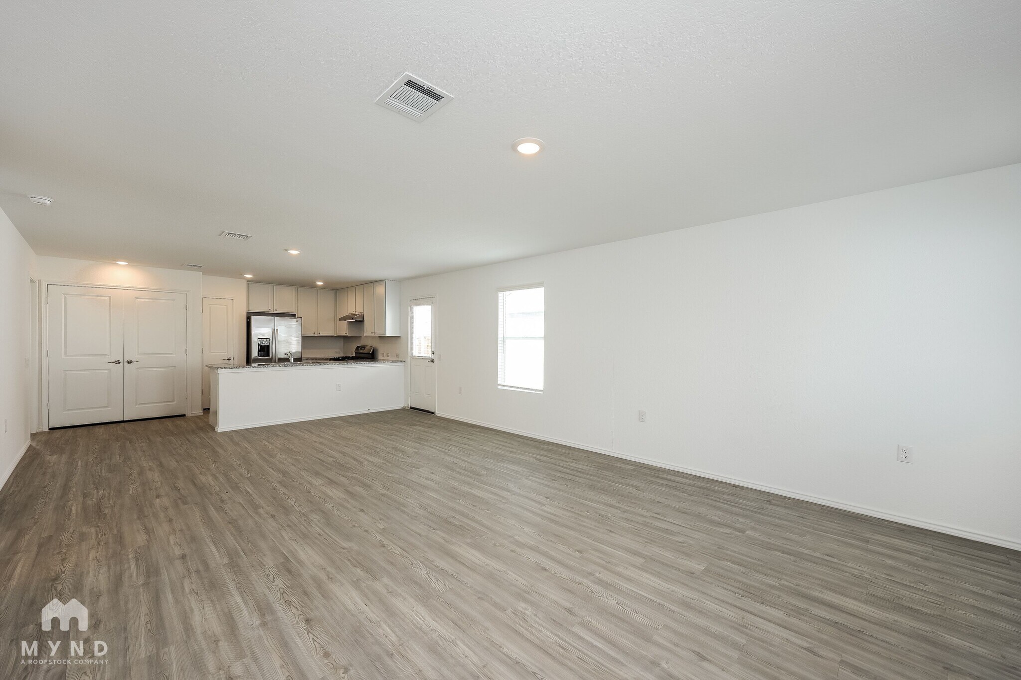 Building Photo - 939 Cook Bnd