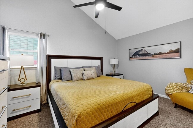 Building Photo - 5501 Purple Sage Dr