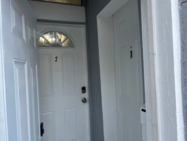 Building Photo - 1306-1 McCulloh St