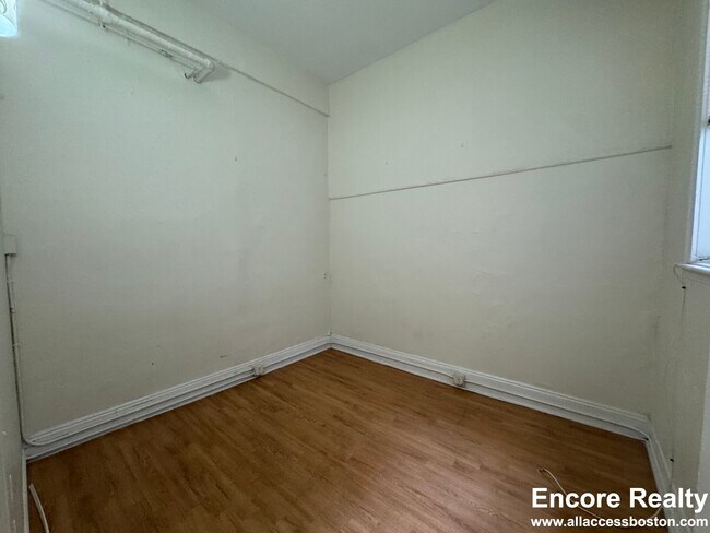 Building Photo - 1173 Boylston St