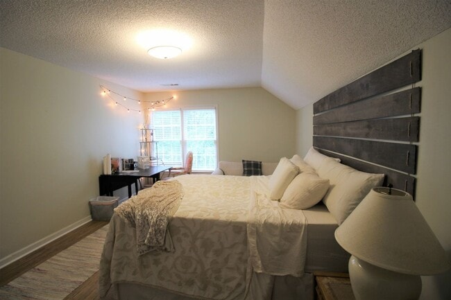 Building Photo - Fletcher - Four Bedroom, Lawn Care Included