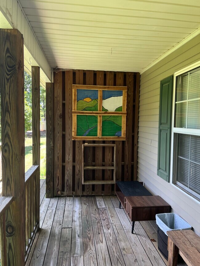 Building Photo - 276 Isle Of Pines Rd