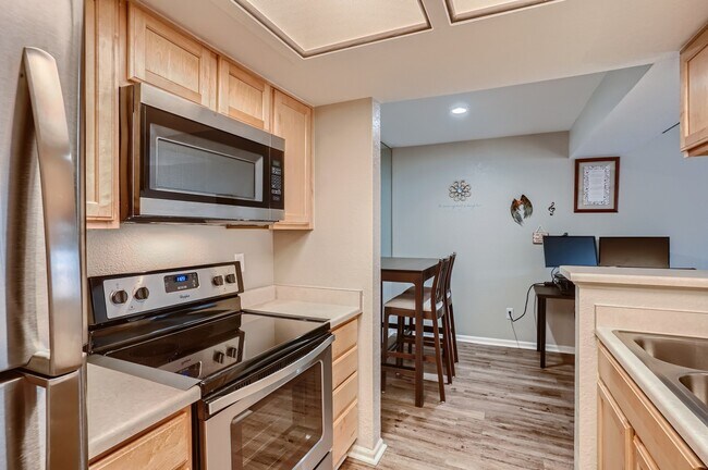 Building Photo - 9293 E Arbor Cir