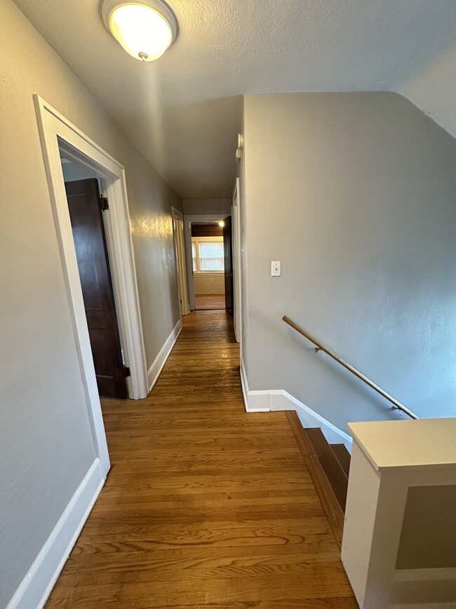 Building Photo - 2108 Oxford St