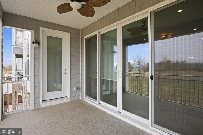 Building Photo - 111 Marshgrass Wy