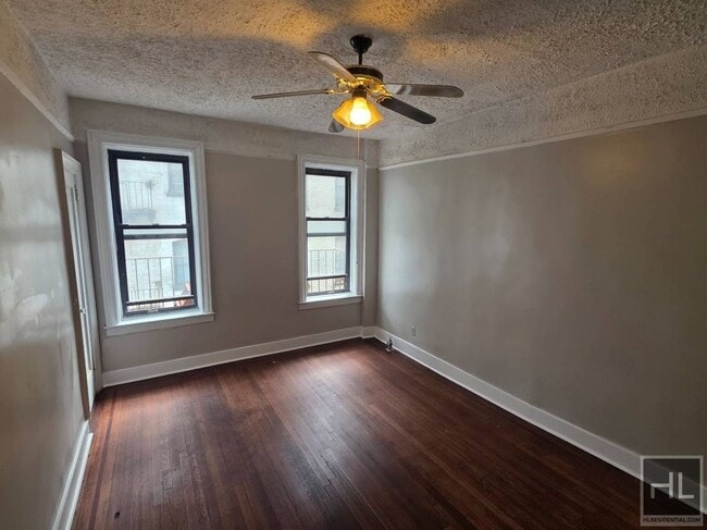 Building Photo - 4722 Snyder Ave