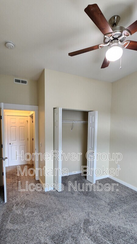 Building Photo - 1500 S 14th St W