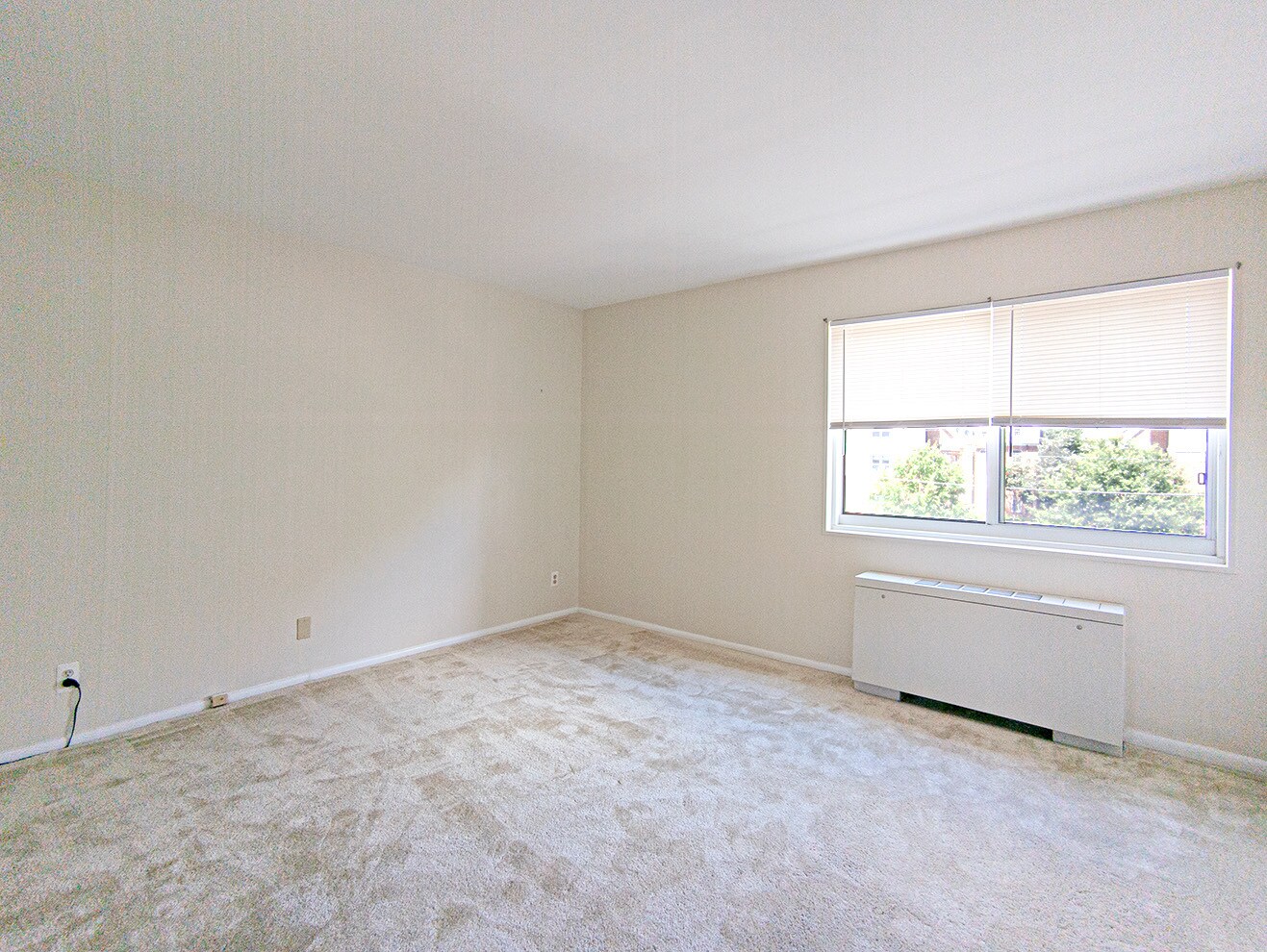 Building Photo - 4313 Knox Rd