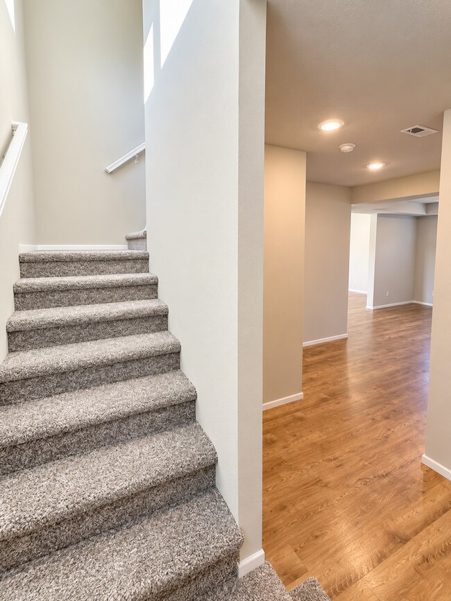 Building Photo - 8218 S Allora Ct