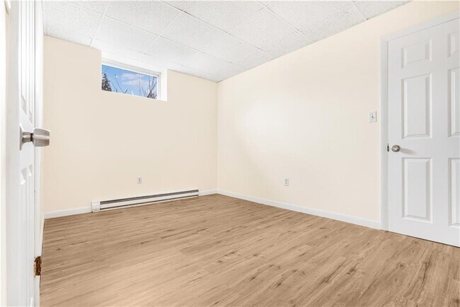 Building Photo - 3421 Pawtucket Ave