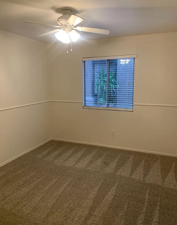 Building Photo - 640 W Emerald Key Dr