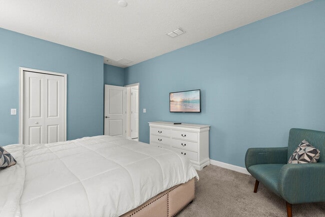 Building Photo - 1521 Flange Dr