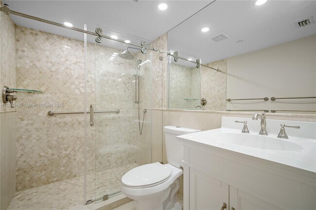 Building Photo - 9341 Collins Ave