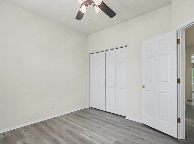 Building Photo - 113 Olde Towne Way