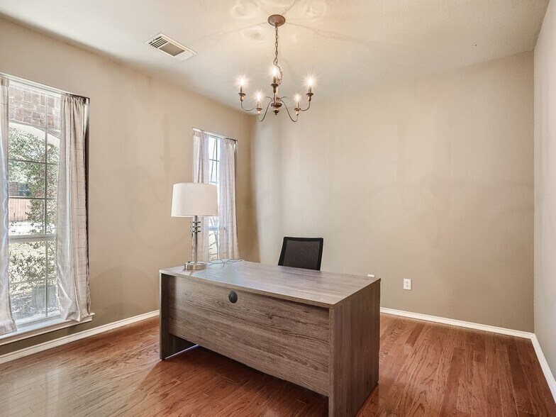Building Photo - 3626 Cerulean Way