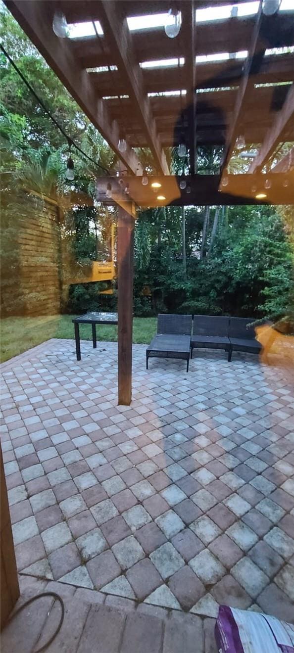 Building Photo - 735 NW 1st Ave