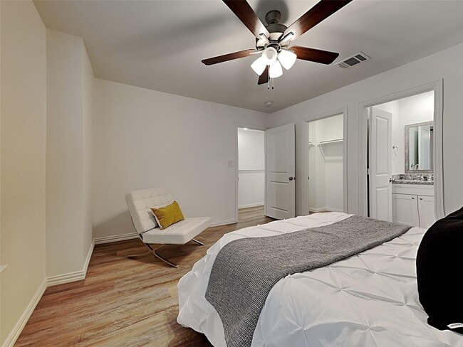 Building Photo - Coming Soon! 3-Bedroom Townhome in The Woods Addition, Forest Hill