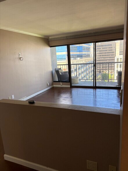 Building Photo - 500 N St