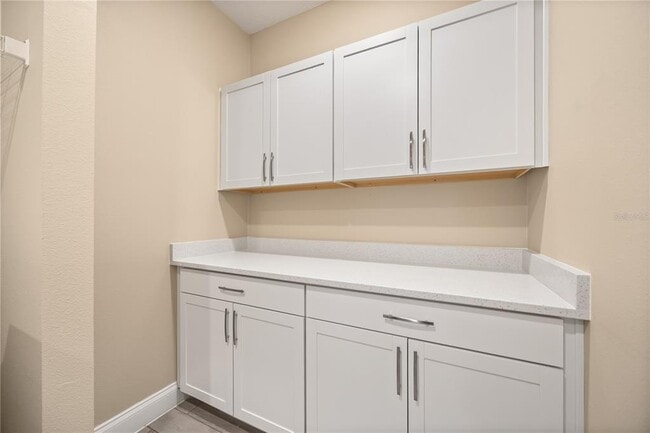 Building Photo - 8348 Vivaro Isle Way