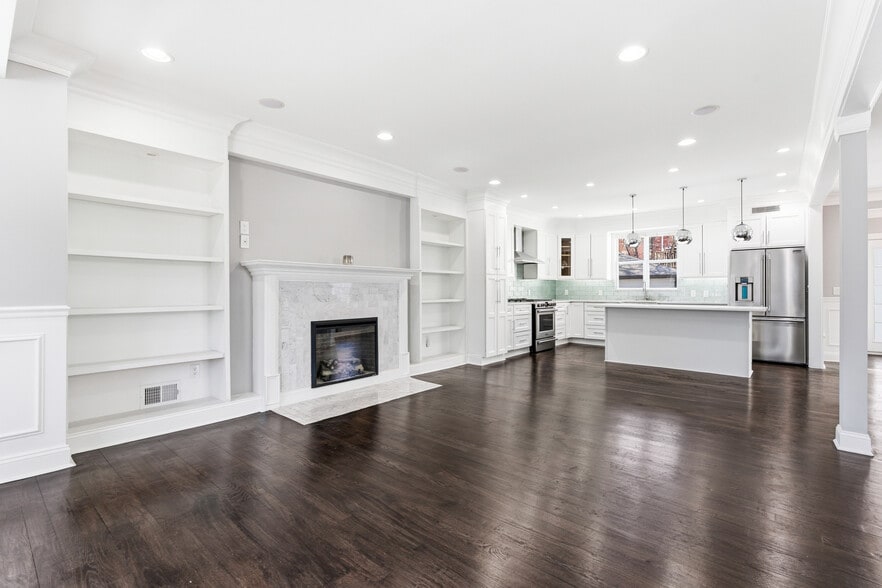 Building Photo - 54 Lawton Ave