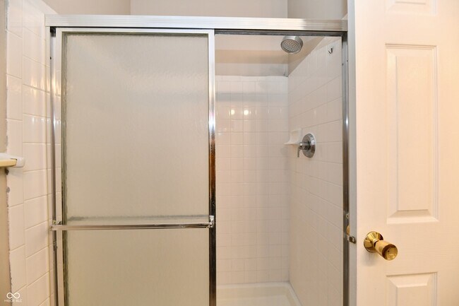 Building Photo - 209 Faulkner Ct