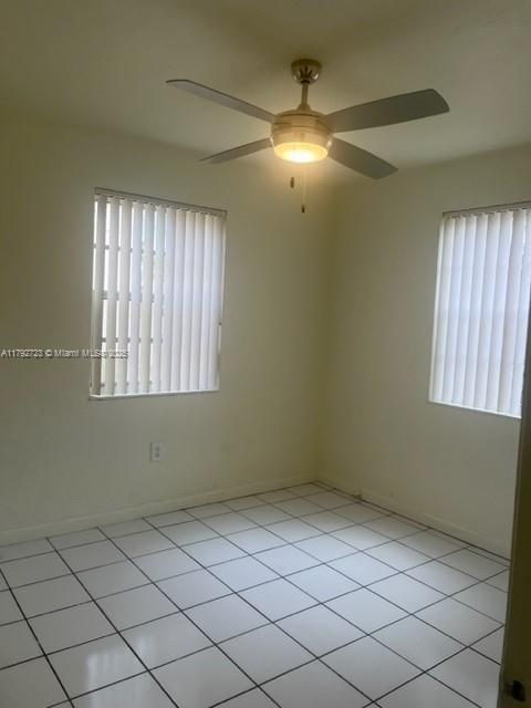 Building Photo - 6525 SW 57th Ct
