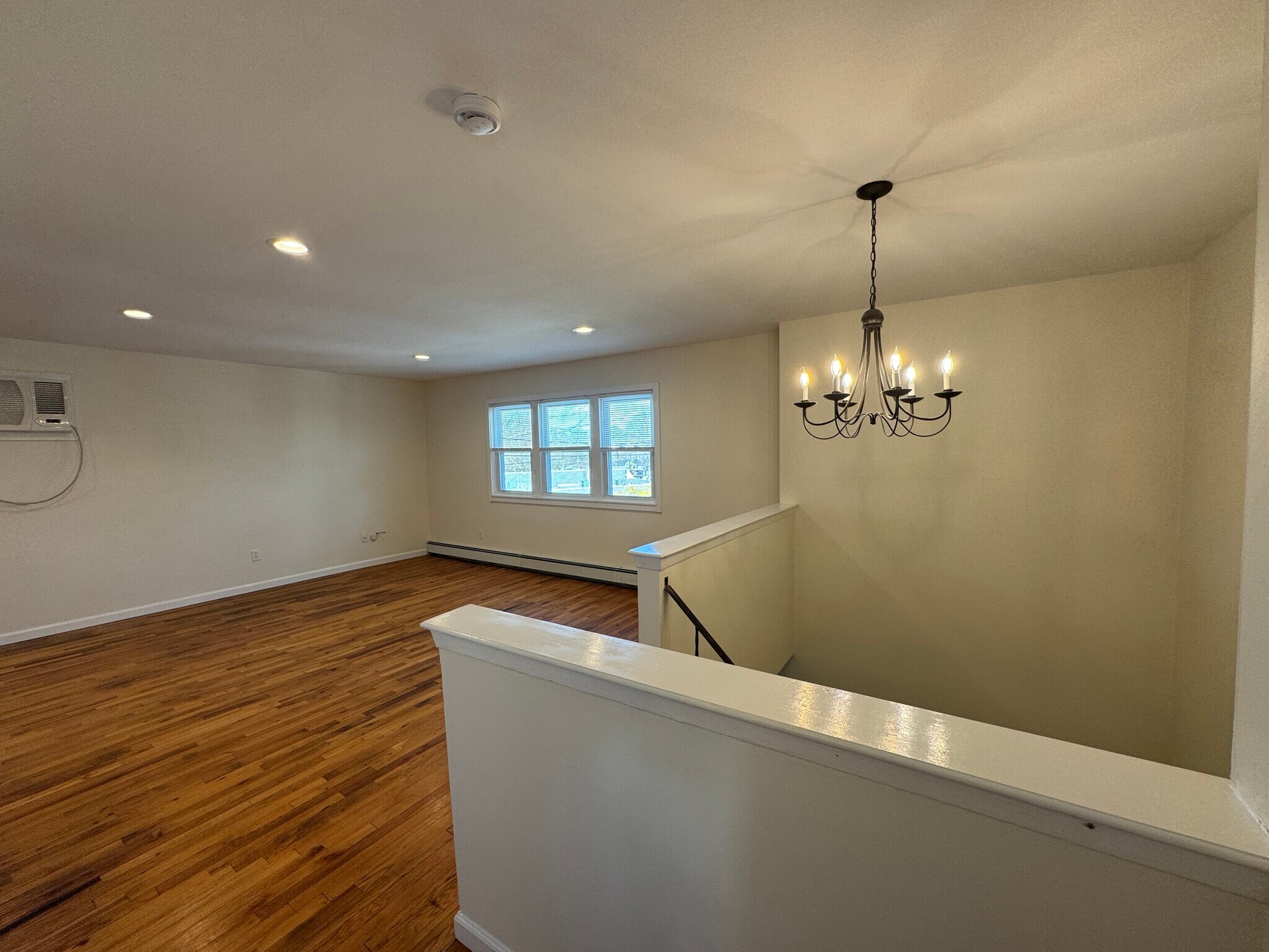 Building Photo - 40 Whitestone Rd