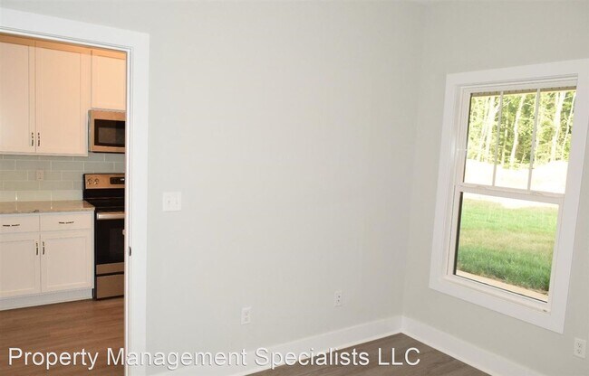 Building Photo - 3 br, 3 bath House - 2727 Rainbow Circle