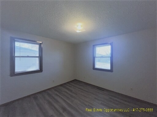 Building Photo - 126 N Maplewood Ave