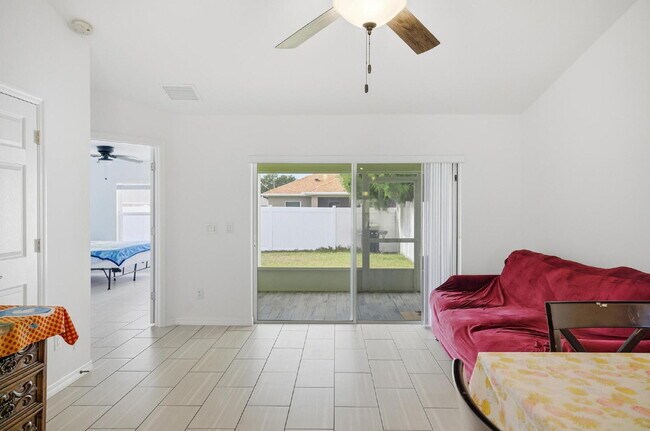 Building Photo - MATANZAS WOODS