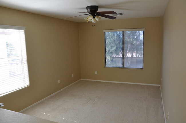 Building Photo - Gorgeous South Gilbert Home for Rent!