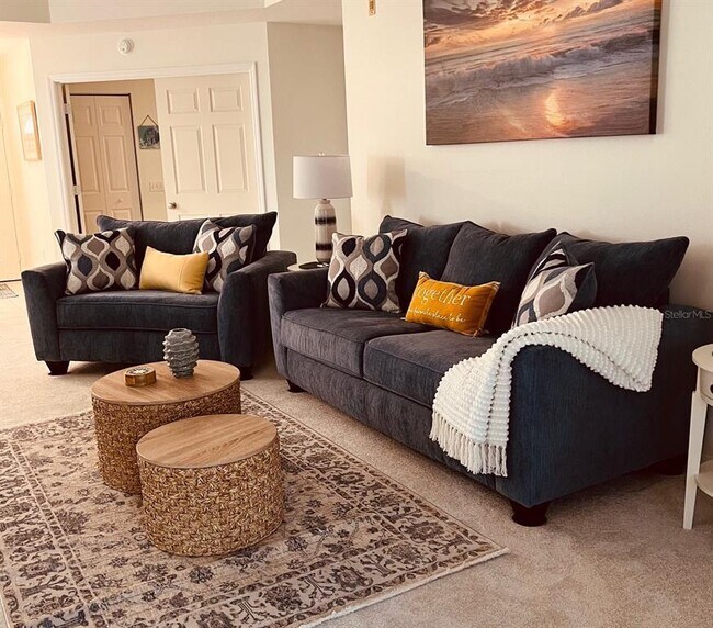 Building Photo - 8369 Wingate Dr