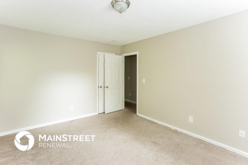 Building Photo - 6806 Van De Rohe Dr